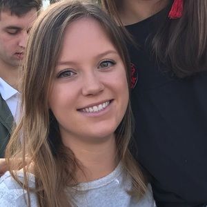 Meet your Posher, Jenna